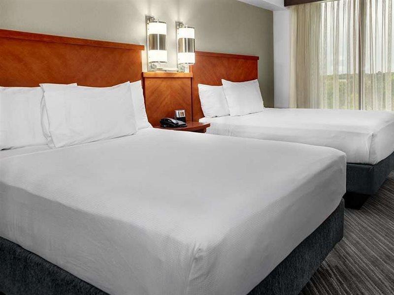 Hyatt Place Louisville-East Exteriör bild