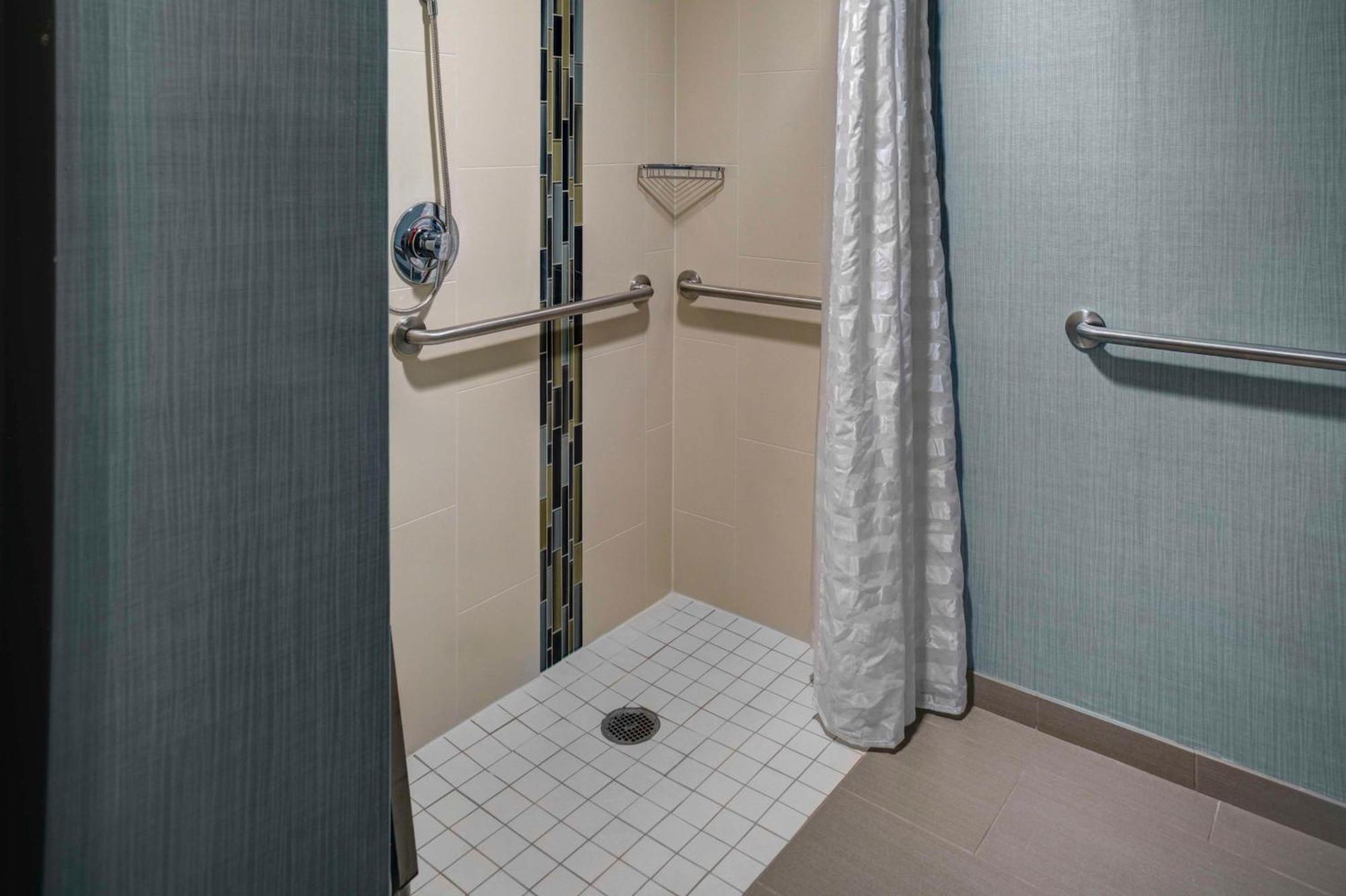 Hyatt Place Louisville-East Exteriör bild