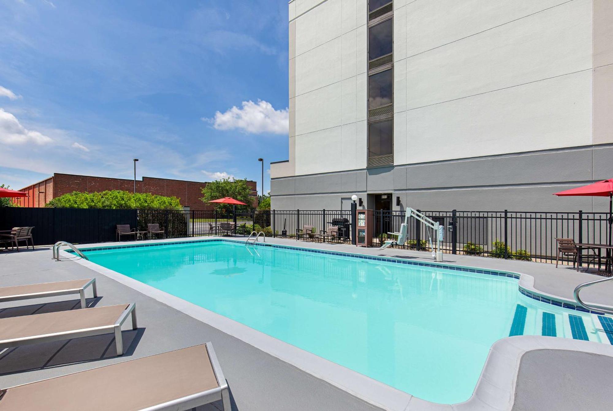Hyatt Place Louisville-East Exteriör bild